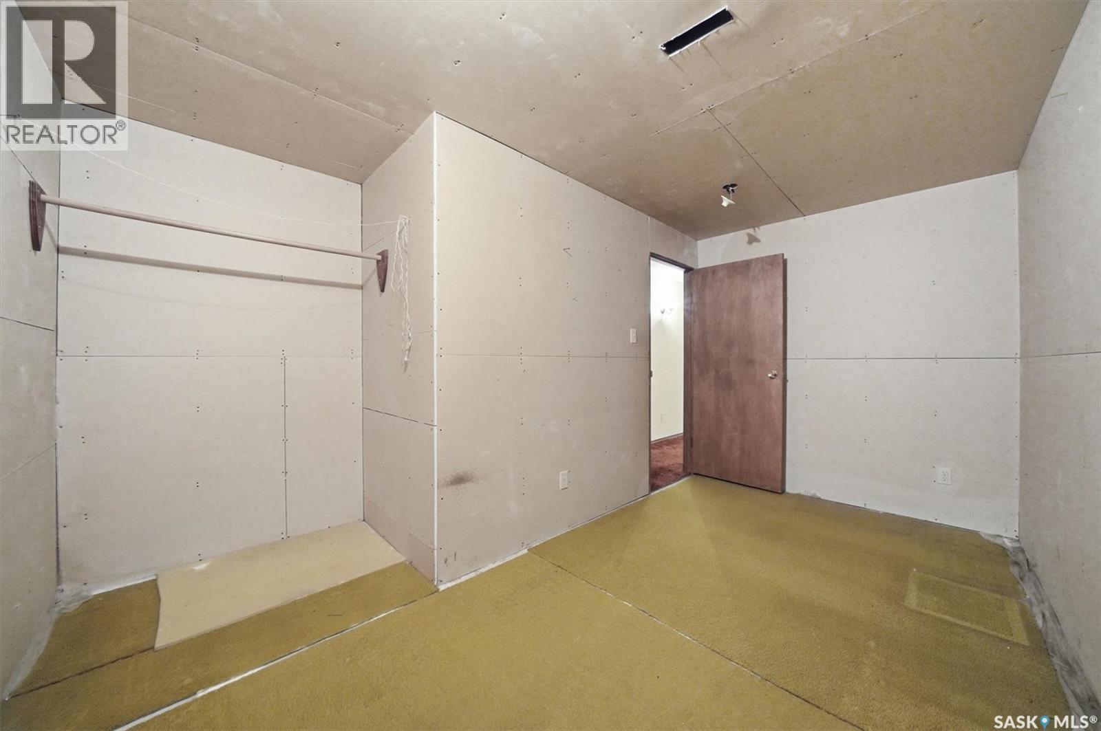 17 Churchill Drive, Saskatoon, Saskatchewan  S7K 3X2 - Photo 33 - SK033417