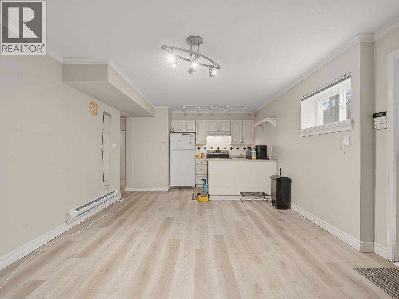 1725 Sugarpine Court, Coquitlam, British Columbia  V3E 3E4 - Photo 30 - R3111827