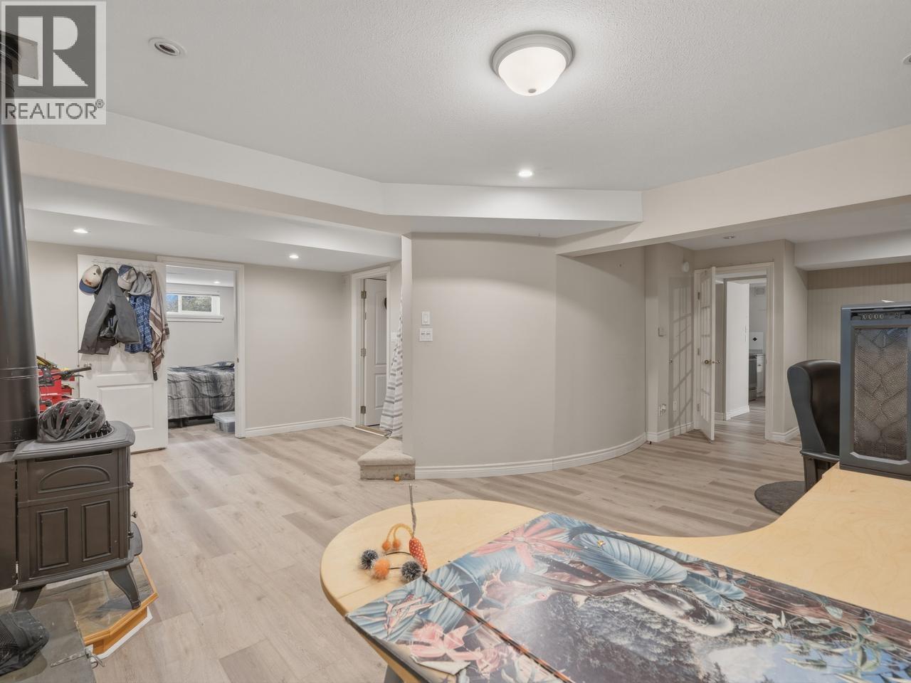 1725 Sugarpine Court, Coquitlam, British Columbia  V3E 3E4 - Photo 34 - R3111827