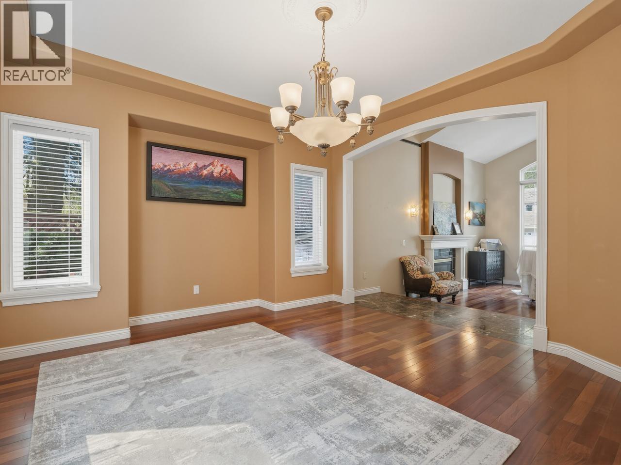 1725 Sugarpine Court, Coquitlam, British Columbia  V3E 3E4 - Photo 5 - R3111827