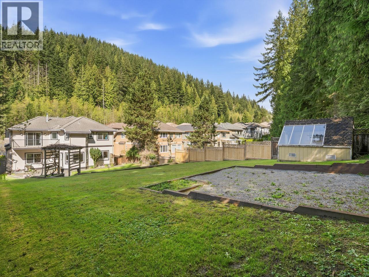 1725 Sugarpine Court, Coquitlam, British Columbia  V3E 3E4 - Photo 38 - R3111827