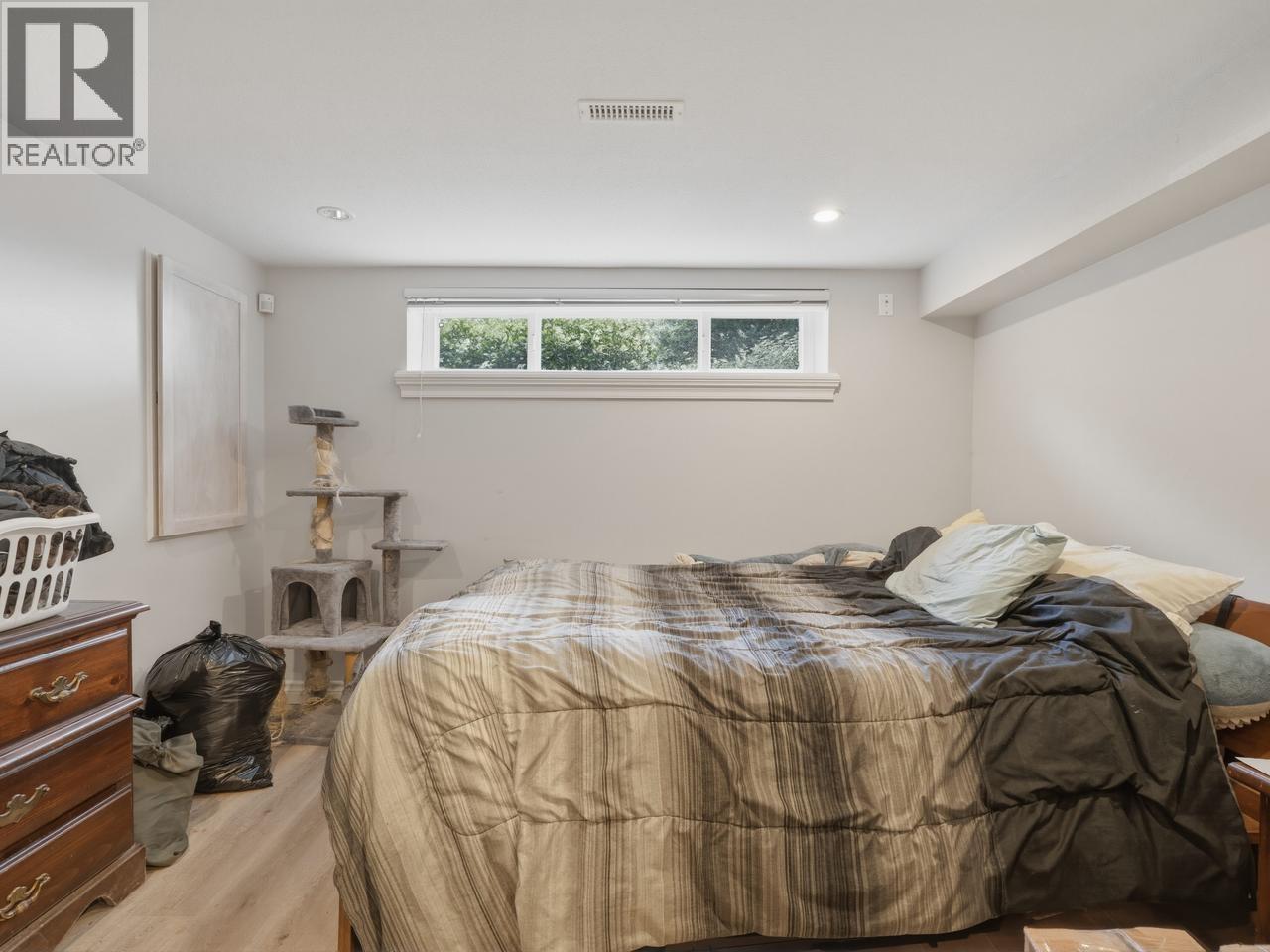 1725 Sugarpine Court, Coquitlam, British Columbia  V3E 3E4 - Photo 32 - R3111827