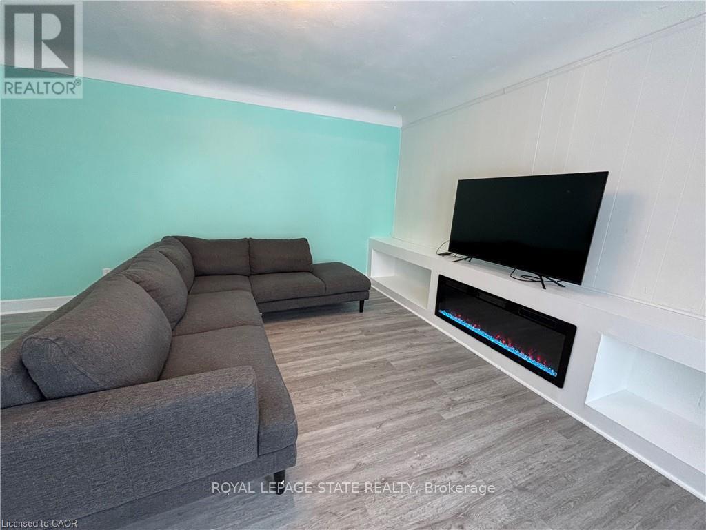 118 Jacobson Avenue, St. Catharines, Ontario  L2T 3A5 - Photo 3 - X13022398