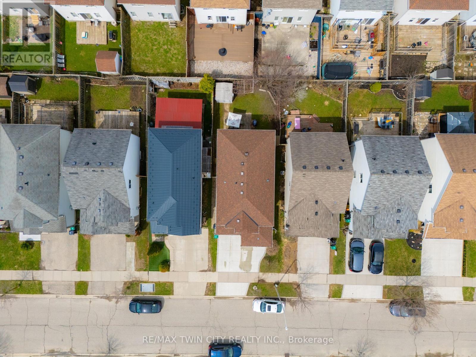 22 Dahlia Street, Kitchener, Ontario  N2E 4A9 - Photo 42 - X13022444