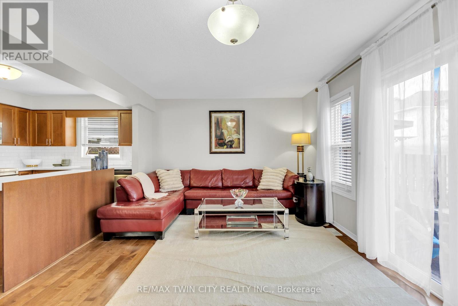 22 Dahlia Street, Kitchener, Ontario  N2E 4A9 - Photo 8 - X13022444