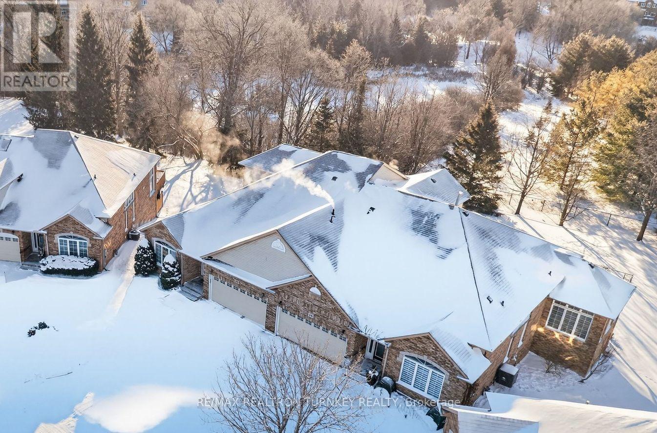 440 Morley Cook Crescent, Newmarket, Ontario  L3X 2M3 - Photo 48 - N12839592