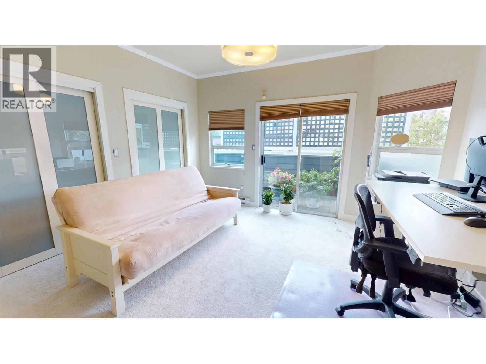 2158 W 3rd Avenue, Vancouver, British Columbia  V6K 1L1 - Photo 7 - R3113534