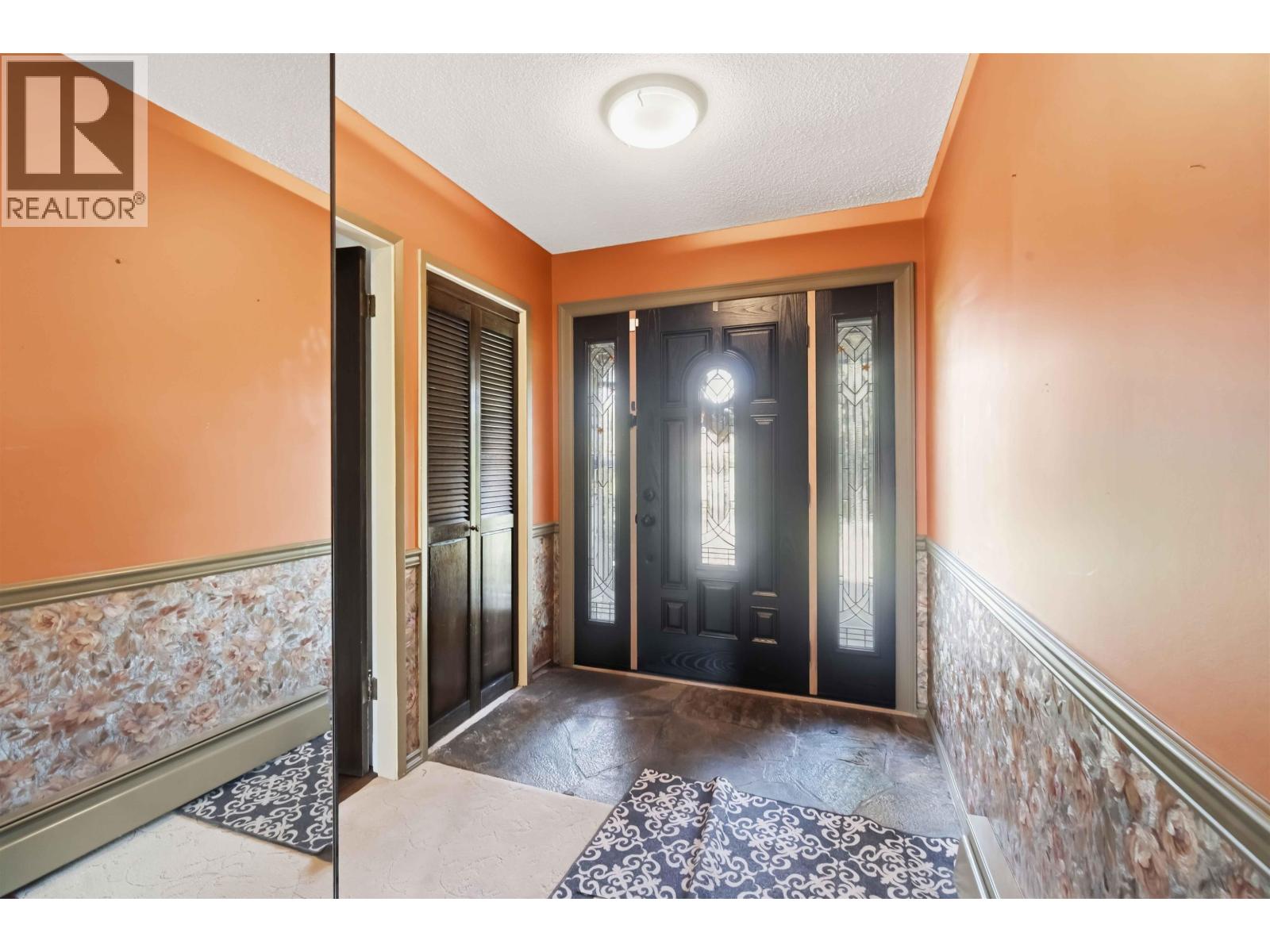 140 E Eighth Avenue, New Westminster, British Columbia  V3L 4J7 - Photo 4 - R3111317