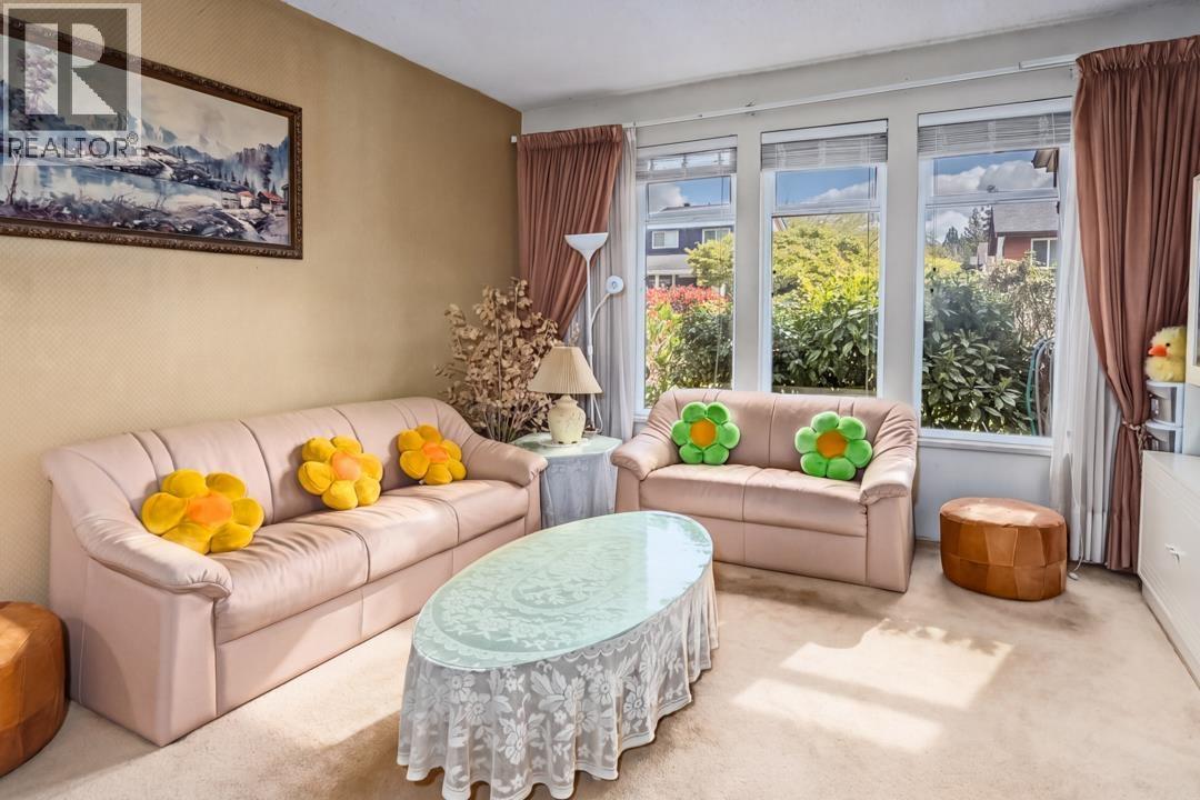 1304 Hornby Street, Coquitlam, British Columbia  V3E 1V4 - Photo 2 - R3113552