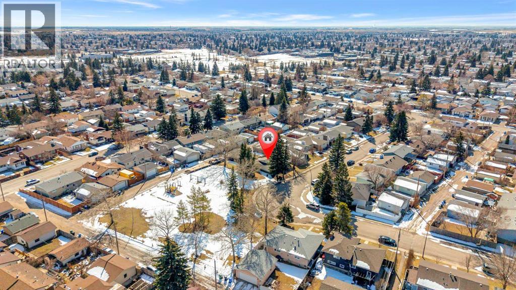 221 Madeira Crescent NE, Calgary, Alberta  T2A 4N3 - Photo 48 - A2300320