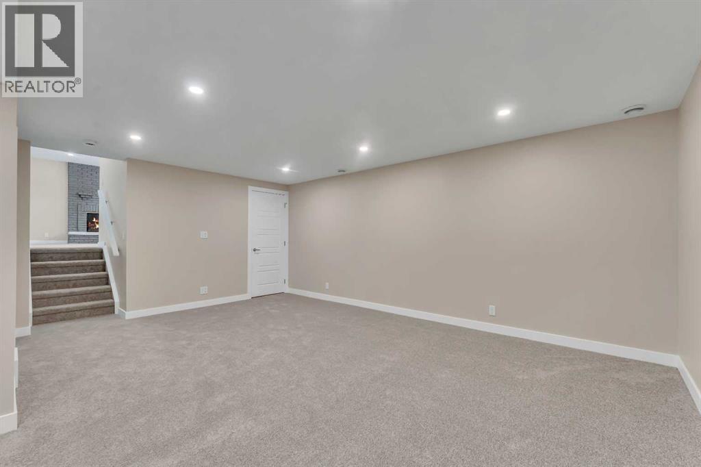 221 Madeira Crescent NE, Calgary, Alberta  T2A 4N3 - Photo 33 - A2300320