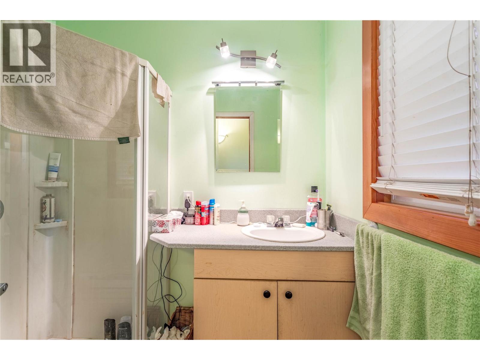 15370 Old Mission Road, Lake Country, British Columbia  V4V 2G5 - Photo 14 - 10382516