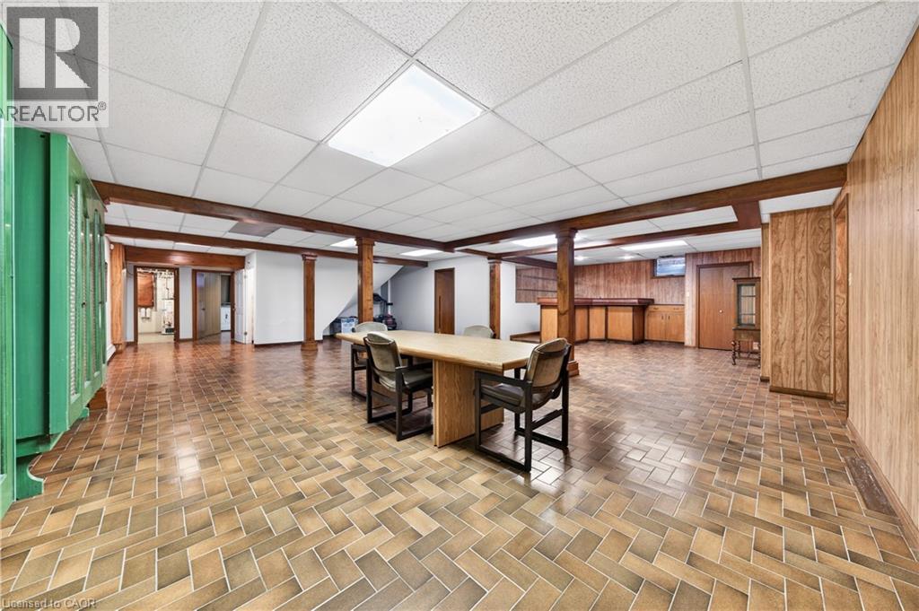 213 Stone Church Road W, Hamilton, Ontario  L9B 1A2 - Photo 34 - 40822618