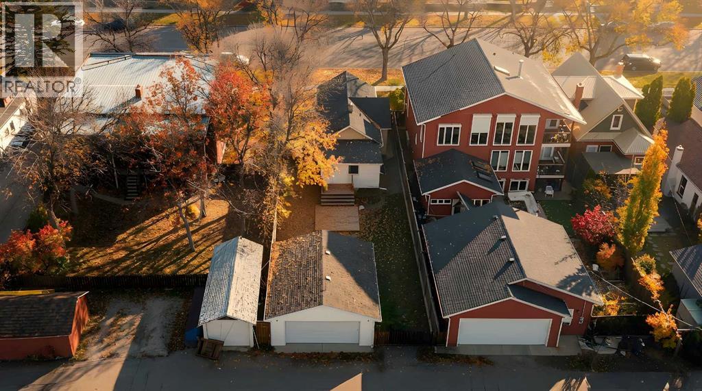 618 9 Street S, Lethbridge, Alberta  T1J 2L4 - Photo 2 - A2299083