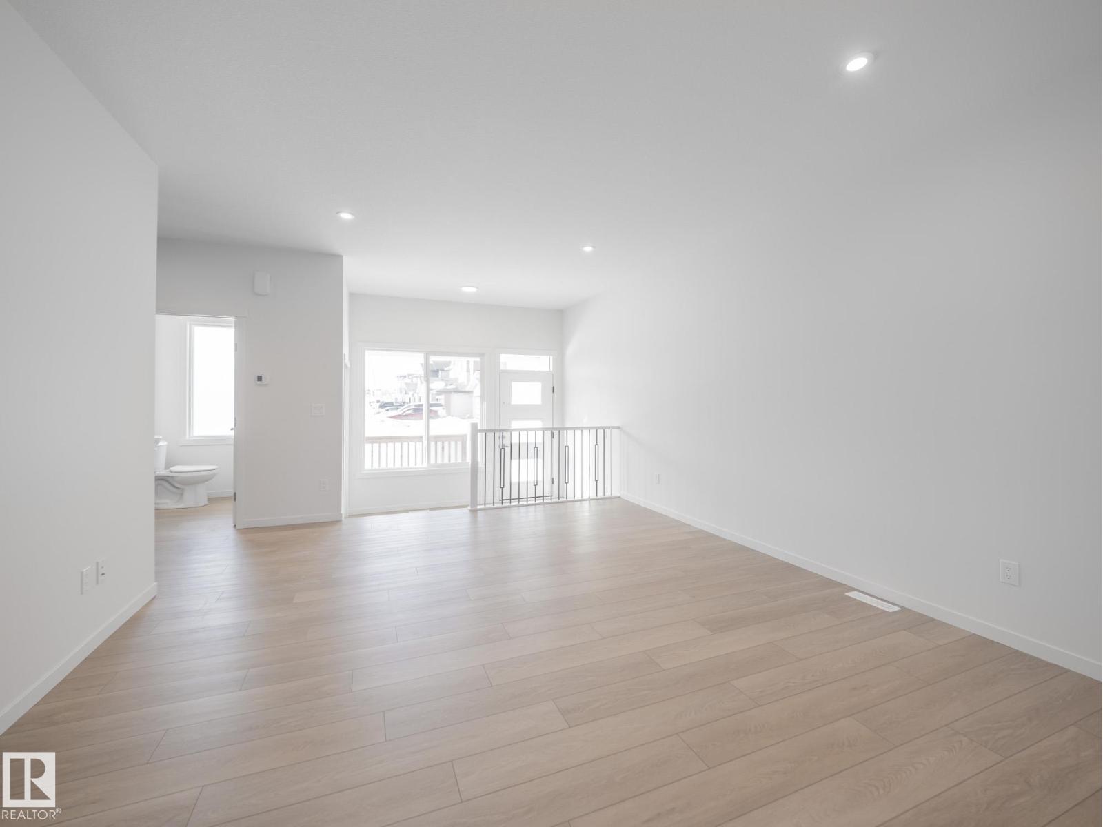 17311 6 St NE, Edmonton, Alberta  T5Y 4G2 - Photo 11 - E4472514