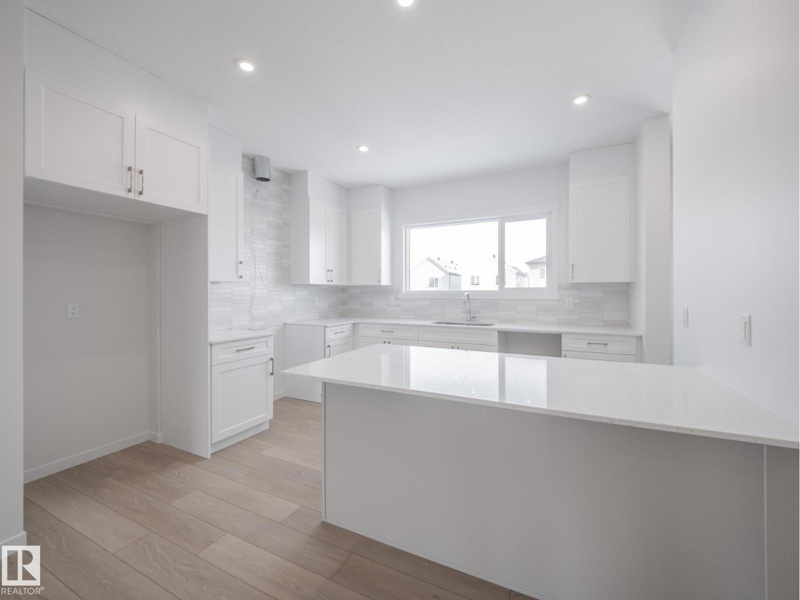 17311 6 St NE, Edmonton, Alberta  T5Y 4G2 - Photo 15 - E4472514