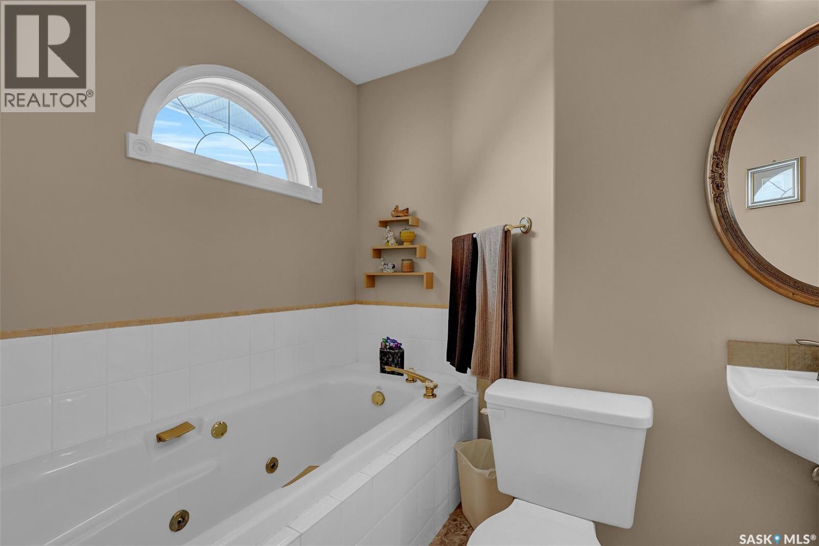 9463 Wascana Mews, Regina, Saskatchewan  S4V 2V5 - Photo 30 - SK030538