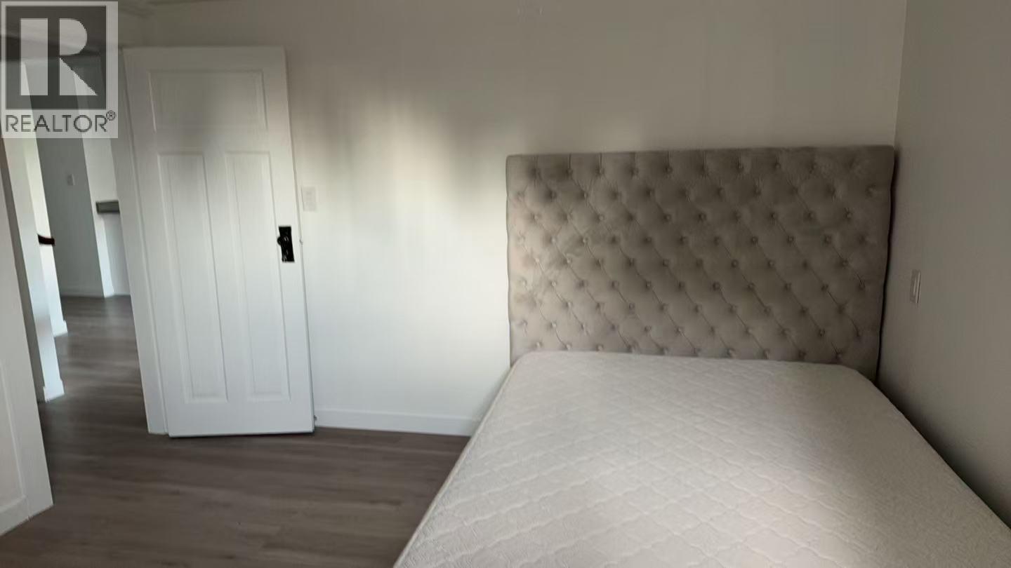 5xx E 9 Street, North Vancouver, British Columbia  V7L 2B5 - Photo 5 - R3074626