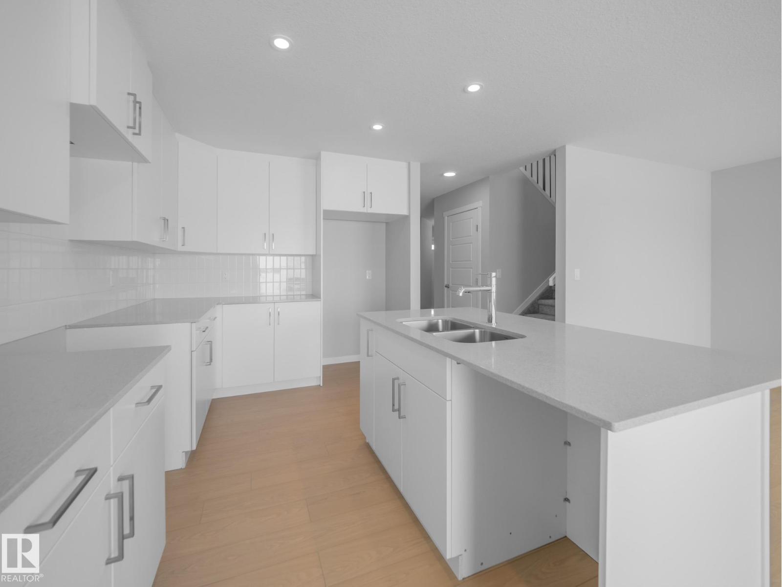 348 172 Av NW, Edmonton, Alberta  T5Y 4K9 - Photo 12 - E4474990