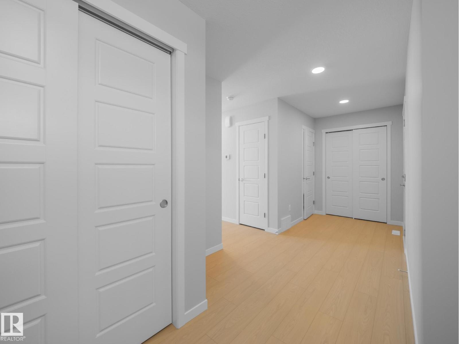 348 172 Av NW, Edmonton, Alberta  T5Y 4K9 - Photo 8 - E4474990