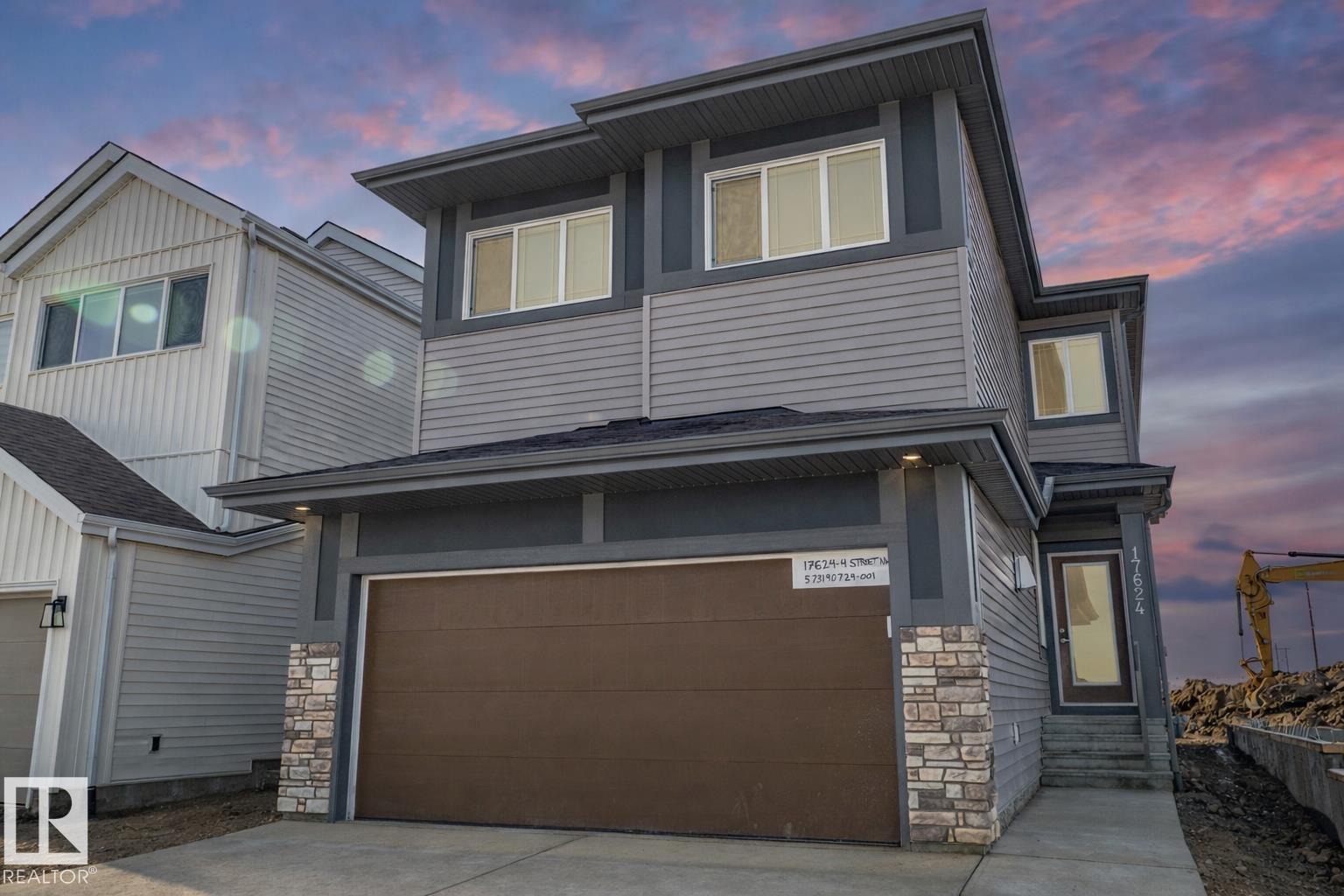 17624 4 St NE, Edmonton, Alberta  T5Y 4K3 - Photo 1 - E4472655