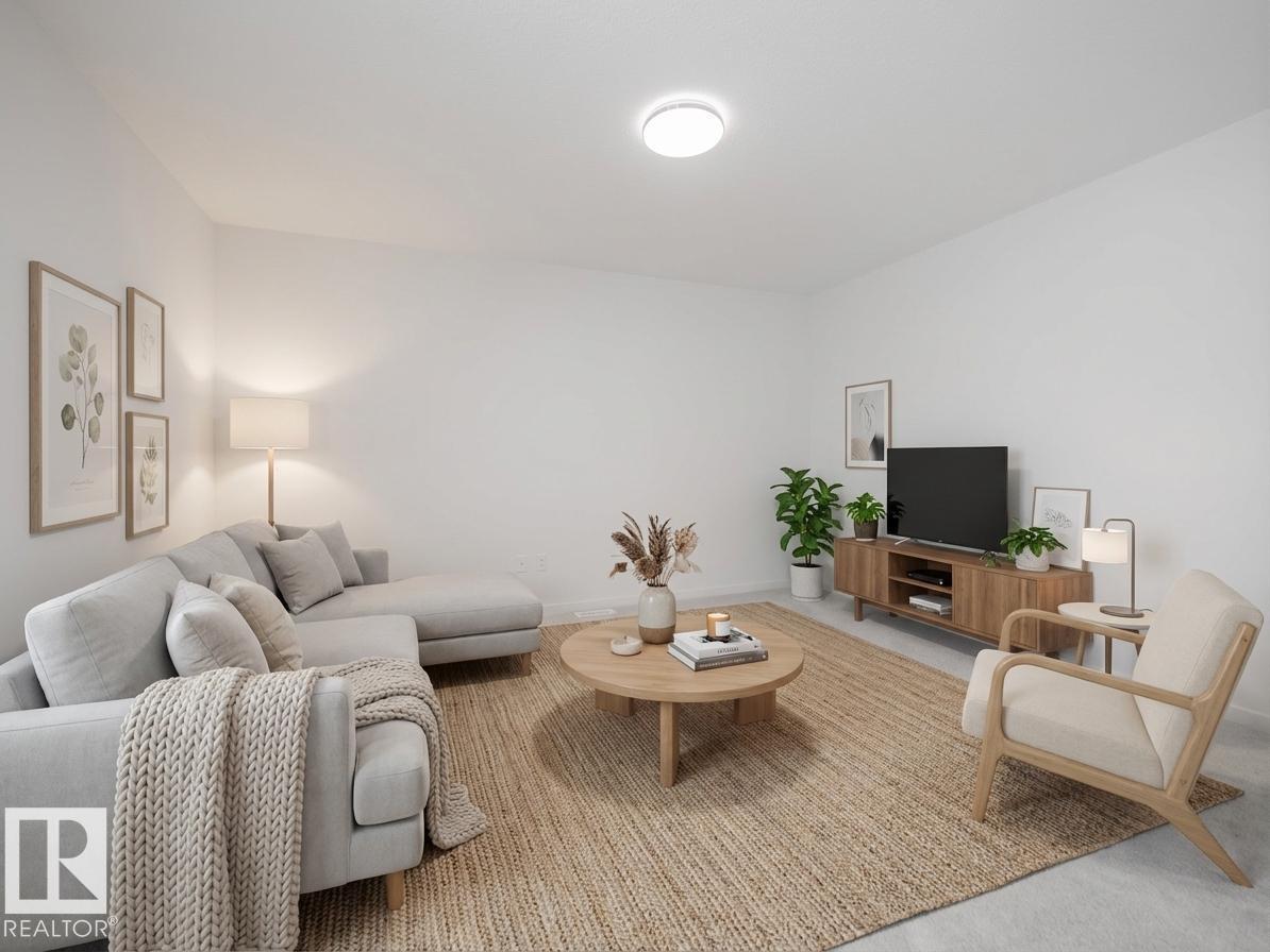 6957 176a Av NW, Edmonton, Alberta  T5Z 0X8 - Photo 4 - E4477071