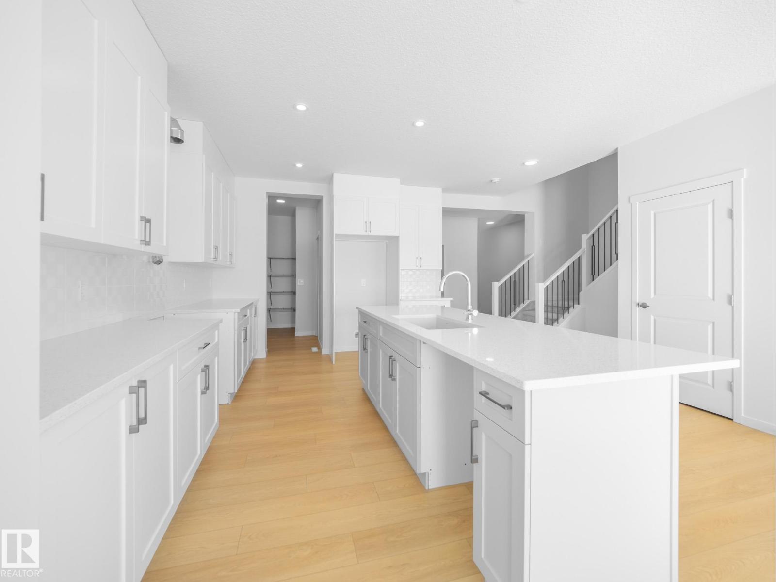 6957 176a Av NW, Edmonton, Alberta  T5Z 0X8 - Photo 15 - E4477071