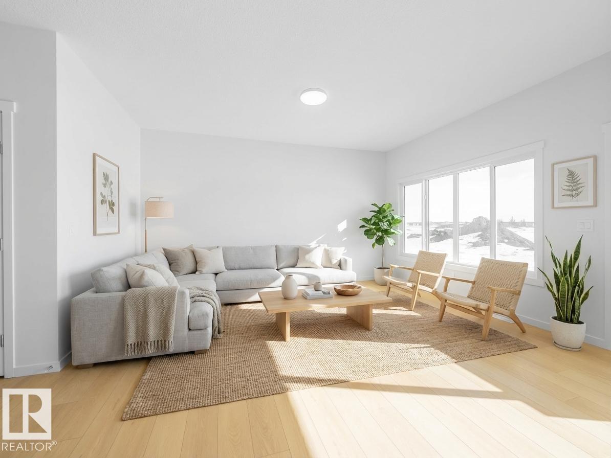 6957 176a Av NW, Edmonton, Alberta  T5Z 0X8 - Photo 2 - E4477071