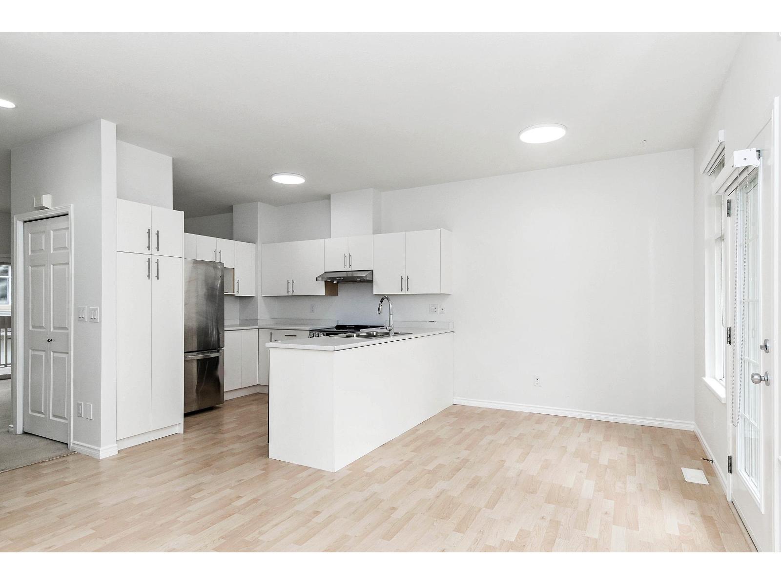 28 14959 58 Avenue, Surrey, British Columbia  V3S 9Y9 - Photo 8 - R3113550