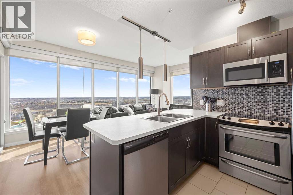2402, 1320 1 Street Se, Calgary, Alberta  T2G 0G8 - Photo 2 - A2300790
