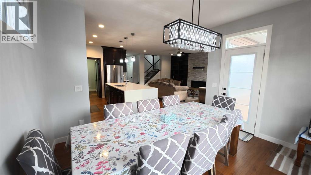 144 Red Embers Square Ne, Calgary, Alberta  T3N 0X8 - Photo 16 - A2301907