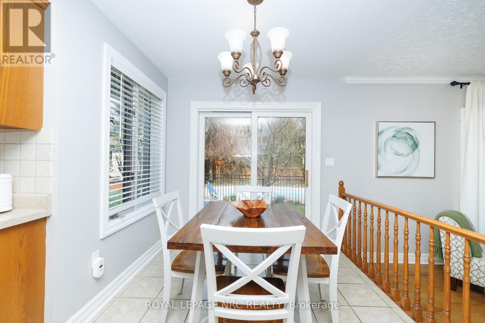 9 Nursery Lane, Pelham, Ontario  L0S 1E1 - Photo 7 - X13022558