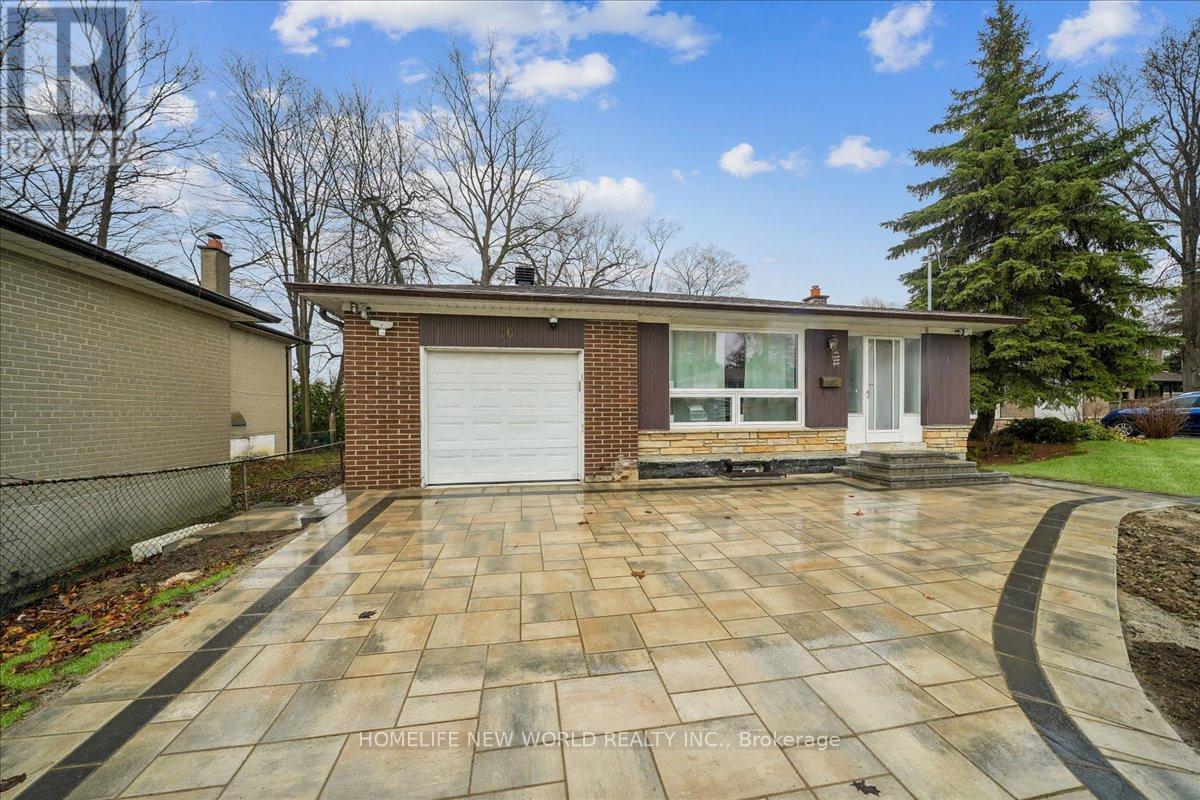 Main Floor & Upper Floor - 16 Flavian Crescent, Toronto, Ontario  M2H 1V9 - Photo 1 - C13022512