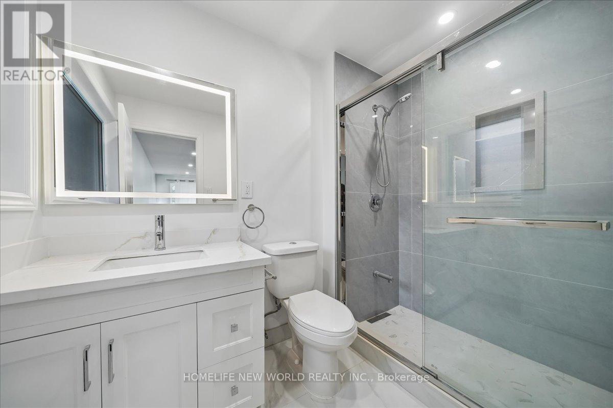 Main Floor & Upper Floor - 16 Flavian Crescent, Toronto, Ontario  M2H 1V9 - Photo 6 - C13022512