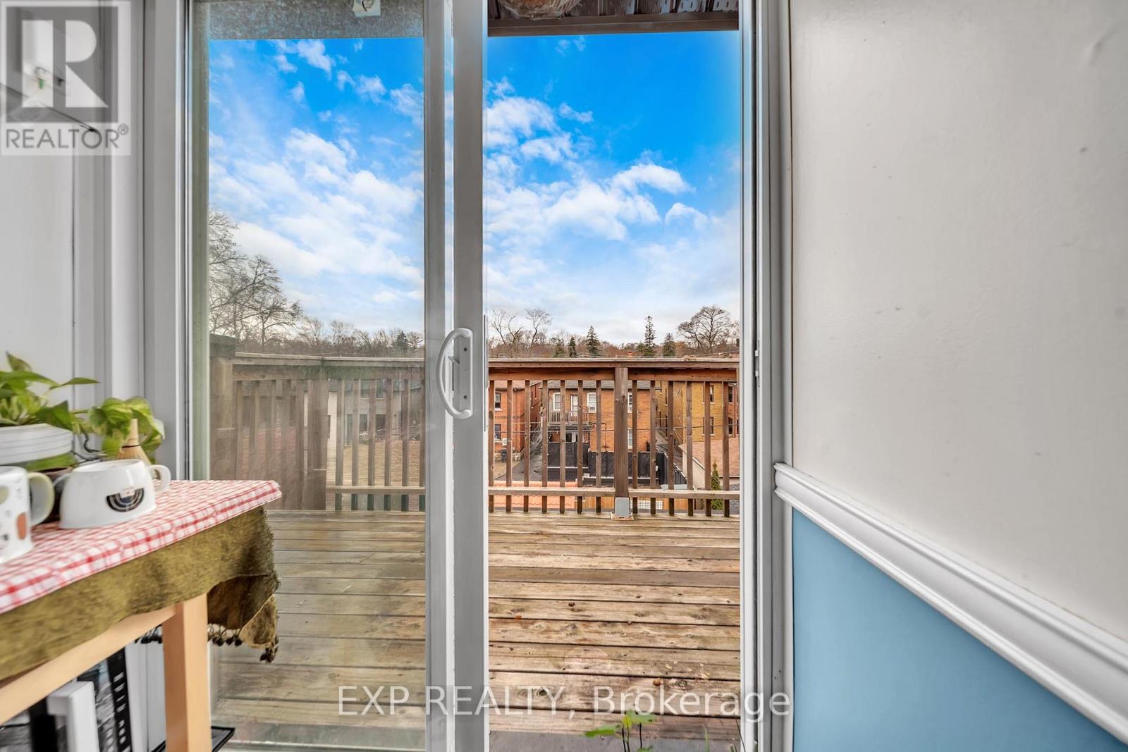 Third Floor - 896 Avenue Road, Toronto, Ontario  M5P 2K6 - Photo 11 - C13022518