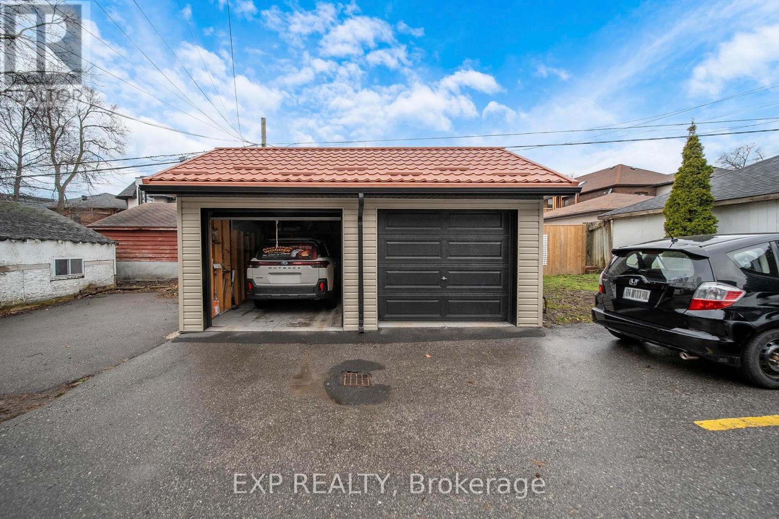 Third Floor - 896 Avenue Road, Toronto, Ontario  M5P 2K6 - Photo 24 - C13022518