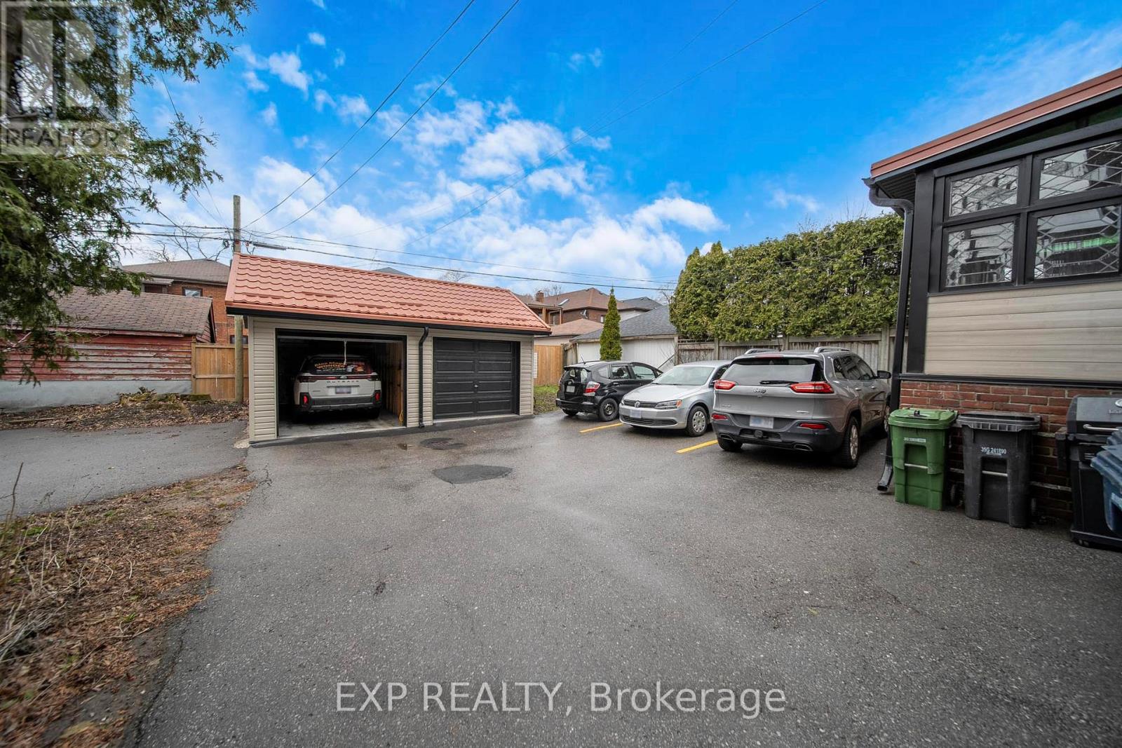 Third Floor - 896 Avenue Road, Toronto, Ontario  M5P 2K6 - Photo 25 - C13022518