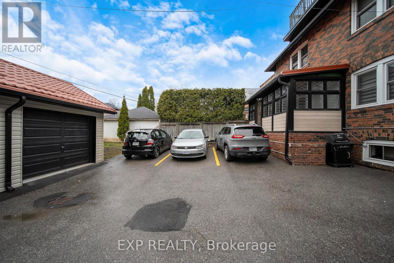 Third Floor - 896 Avenue Road, Toronto, Ontario  M5P 2K6 - Photo 26 - C13022518