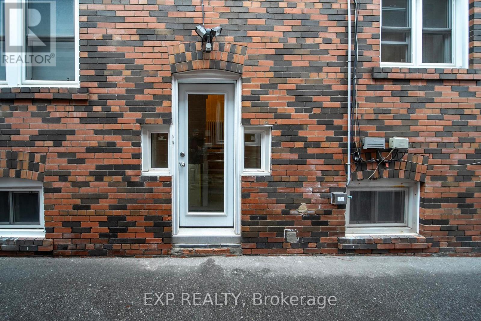 Third Floor - 896 Avenue Road, Toronto, Ontario  M5P 2K6 - Photo 29 - C13022518