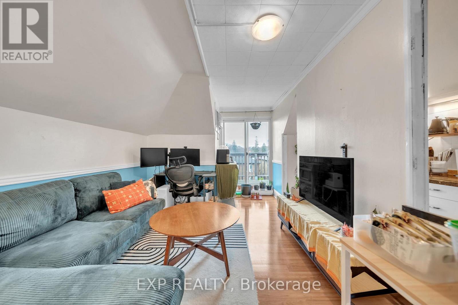 Third Floor - 896 Avenue Road, Toronto, Ontario  M5P 2K6 - Photo 6 - C13022518