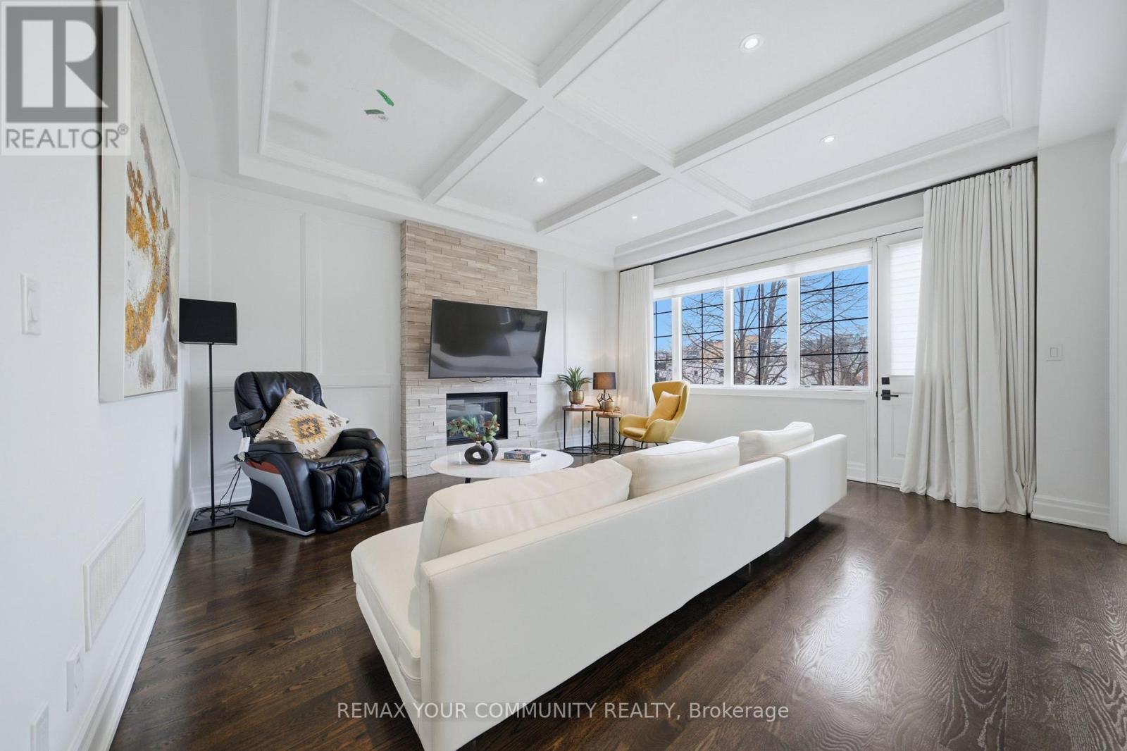 116 Frontenac Avenue, Toronto, Ontario  M5N 1Z8 - Photo 13 - C13022546