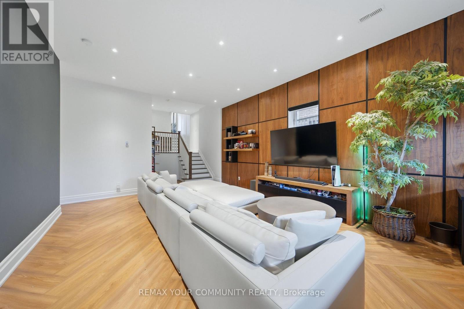 116 Frontenac Avenue, Toronto, Ontario  M5N 1Z8 - Photo 41 - C13022546