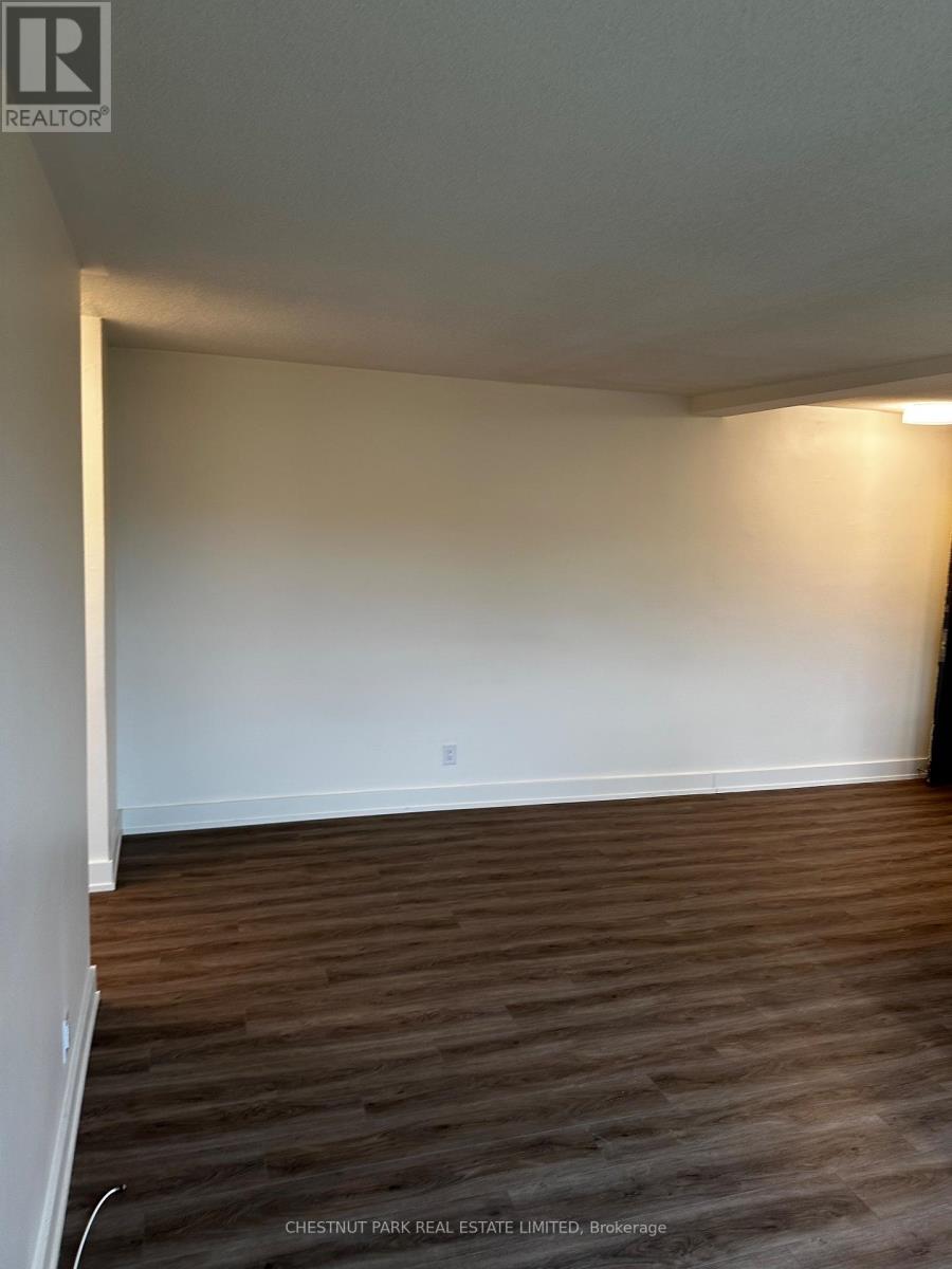 9 - 6 Wingreen Court, Toronto, Ontario  M3B 1B9 - Photo 5 - C13022554