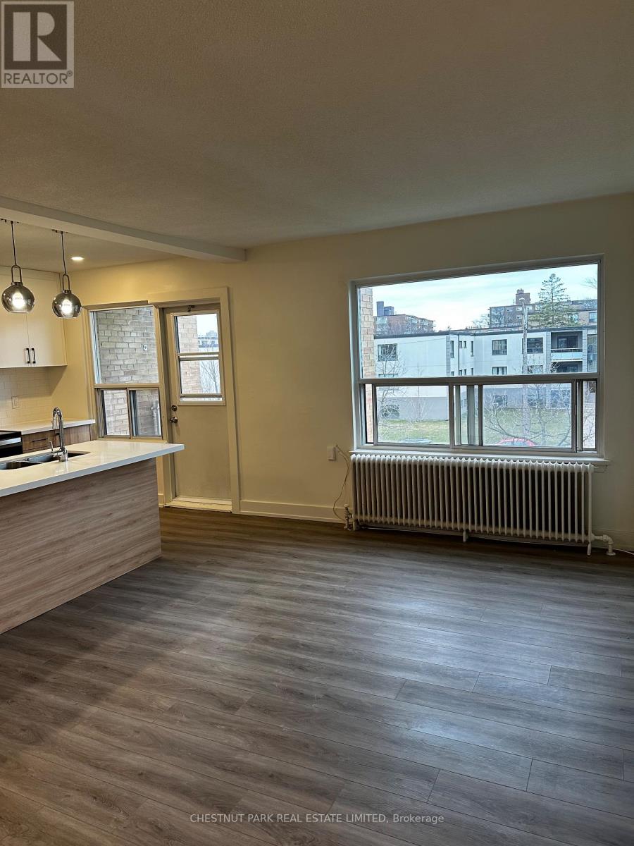 9 - 6 Wingreen Court, Toronto, Ontario  M3B 1B9 - Photo 6 - C13022554