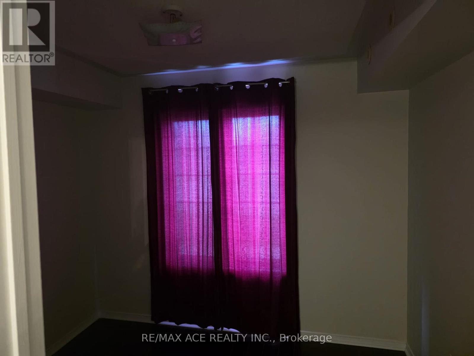 98 - 200 Mclevin Avenue, Toronto, Ontario  M1B 6C9 - Photo 11 - E13022560