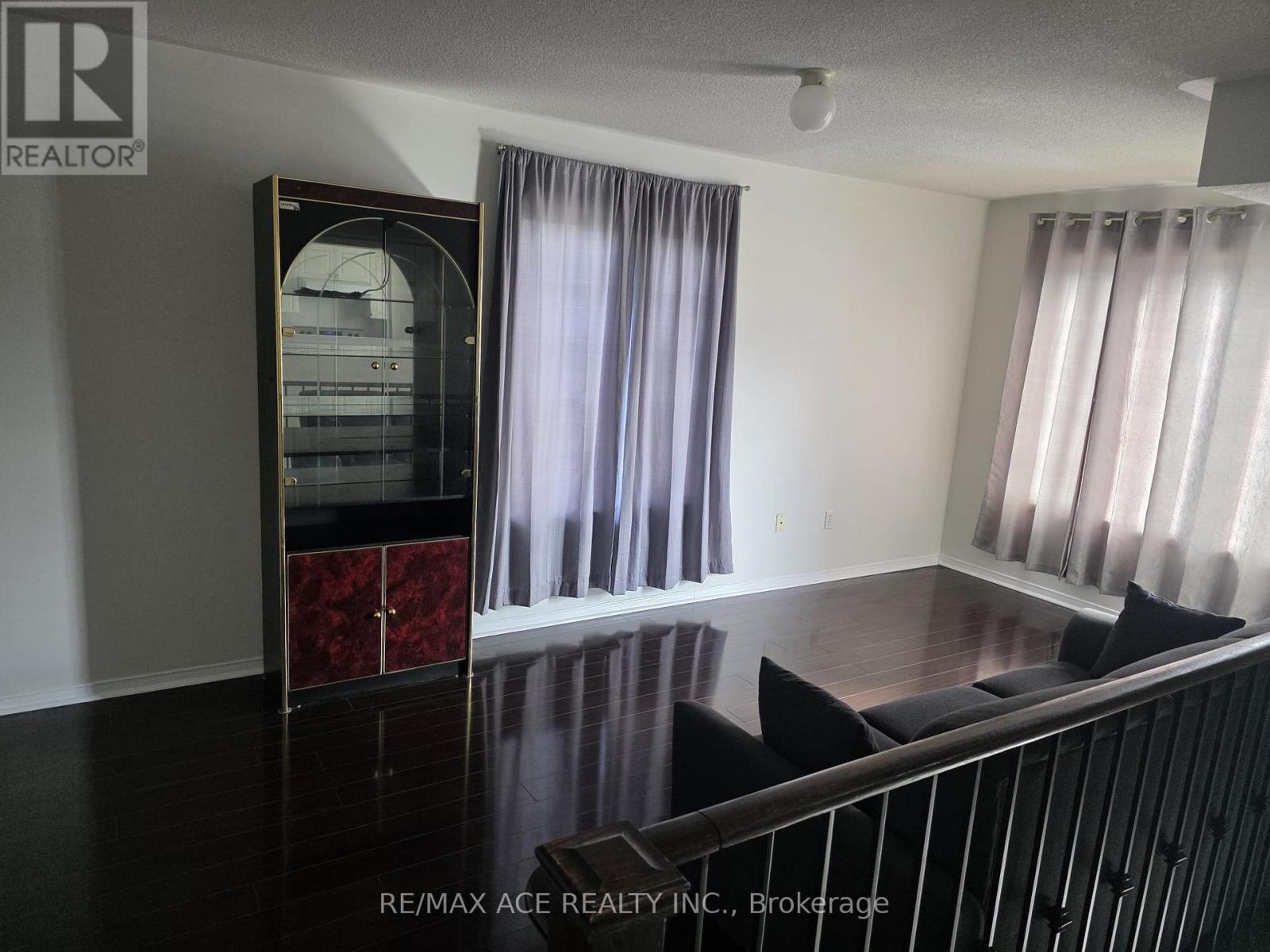 98 - 200 Mclevin Avenue, Toronto, Ontario  M1B 6C9 - Photo 3 - E13022560