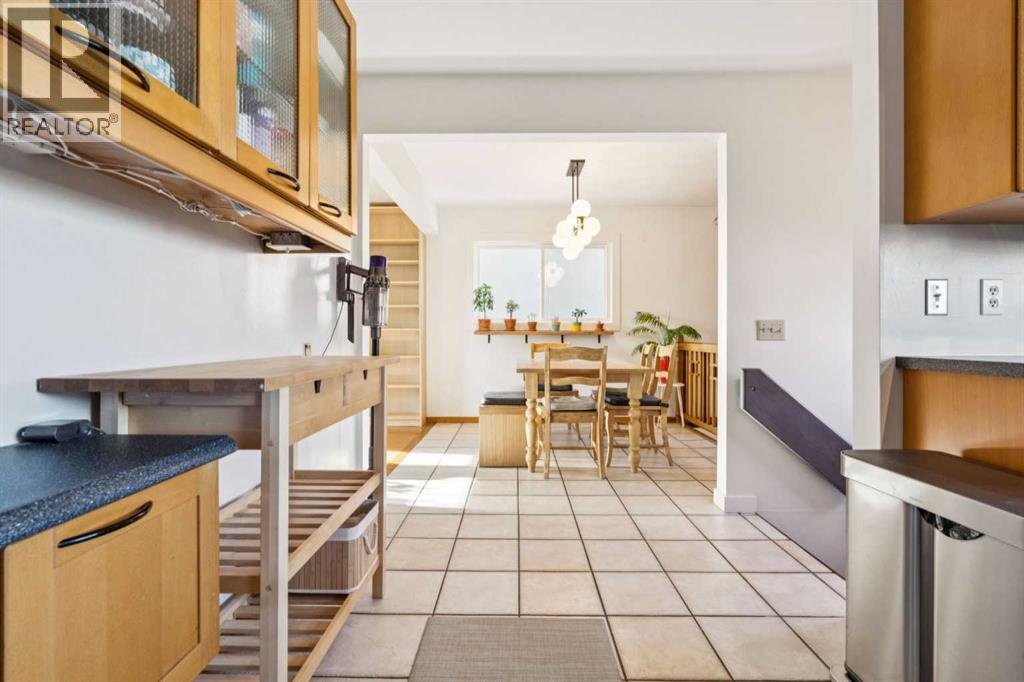 7207 Farrell Road SE, Calgary, Alberta  T2H 0T7 - Photo 13 - A2294068