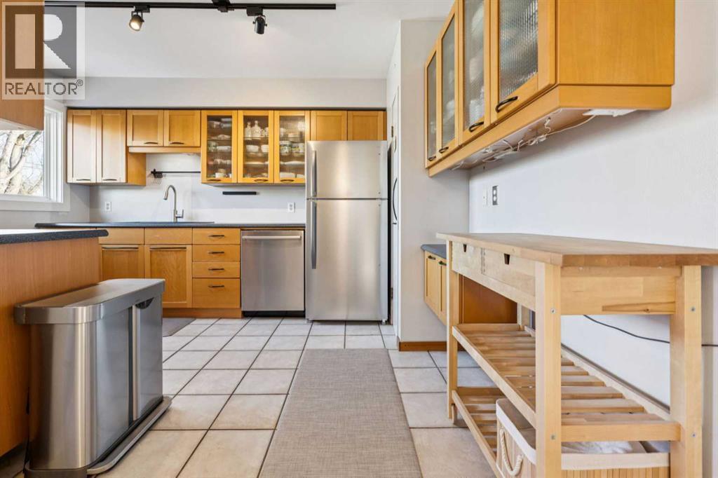 7207 Farrell Road SE, Calgary, Alberta  T2H 0T7 - Photo 10 - A2294068