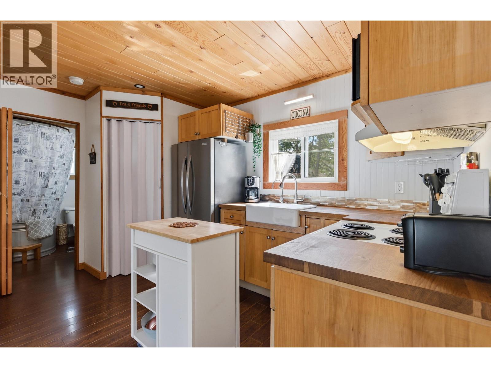 909 Proctor Street, Williams Lake, British Columbia  V2G 2Y5 - Photo 12 - R3087581