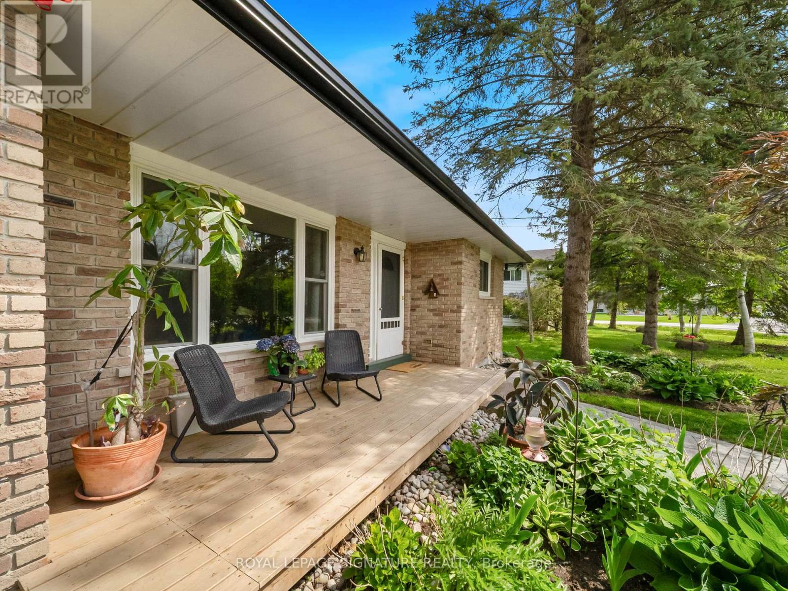 12 Easy Street, Georgina (Pefferlaw), Ontario  L0E 1N0 - Photo 4 - N13022570